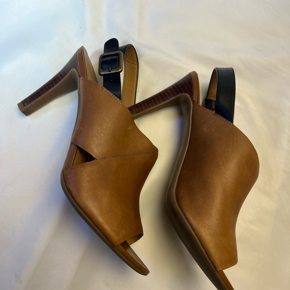 Franco Sarto Heels Women 9.5 M Quatrain Brown Leather Peep Toe Black Slingback - Picture 2 of 9
